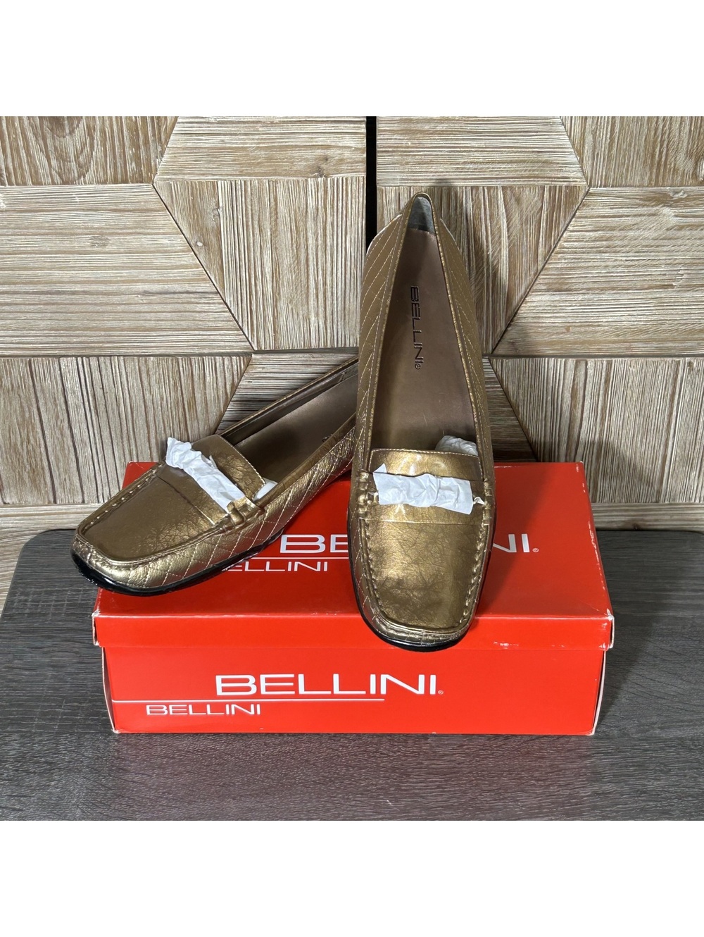 Bellini Womens Loafers Metallic Gold Quilted Leather Size 9.5 NWT Corporate Chic